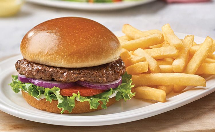 Sarea provoacă dependență, iar lipsa ei moarte. Care e cantitatea optimă de sare pe care trebuie să o consume o persoană sănătoasă | DeStiut.ro