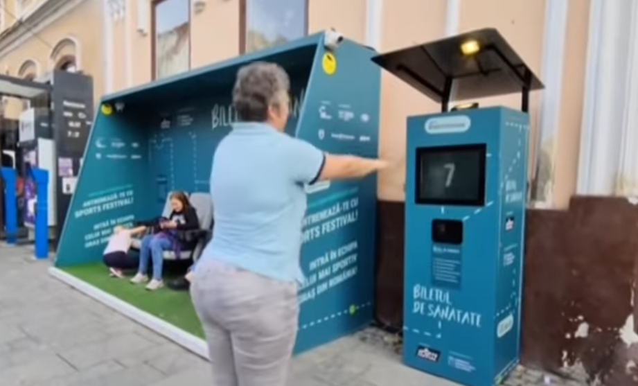 Clujenii au inaugurat prima stație sport smart de bus din țara!
