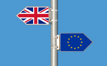 Brexit-ul fără acord ar putea afecta economia Marii Britanii de trei ori mai mult decât coronavirusul