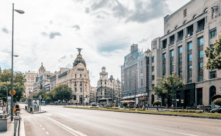 Madridul, pe cale să intre în carantină totala! „Ne așteaptă săptămâni dificile în Madrid și trebuie să acționăm decisiv”