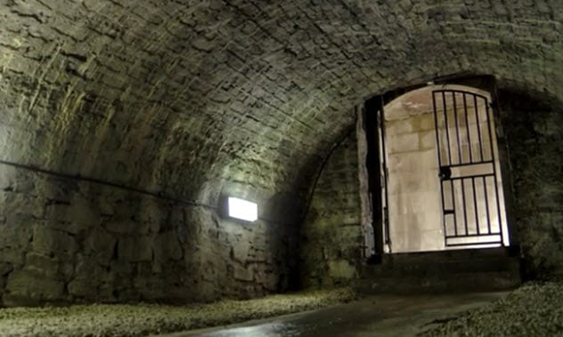 Top 10 tuneluri secrete și pasaje subterane din Irlanda