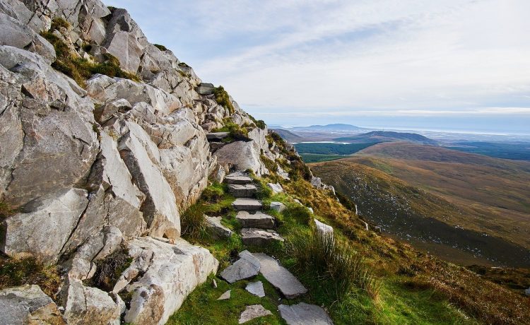 Top 10 tuneluri secrete și pasaje subterane din Irlanda