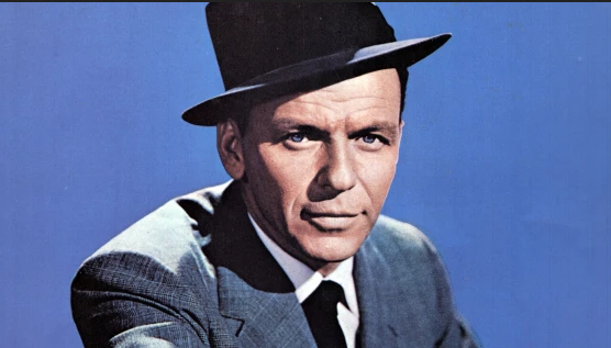 Cum a fost salvat Frank Sinatra la naştere de bunica lui, după ce medicul l-a lăsat aproape mort