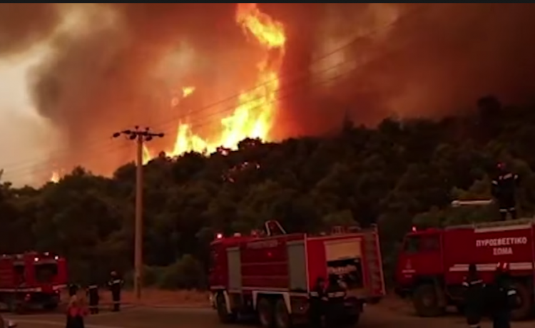 Flăcări ca din Iad! O nouă misiune pentru pompierii români în Grecia!